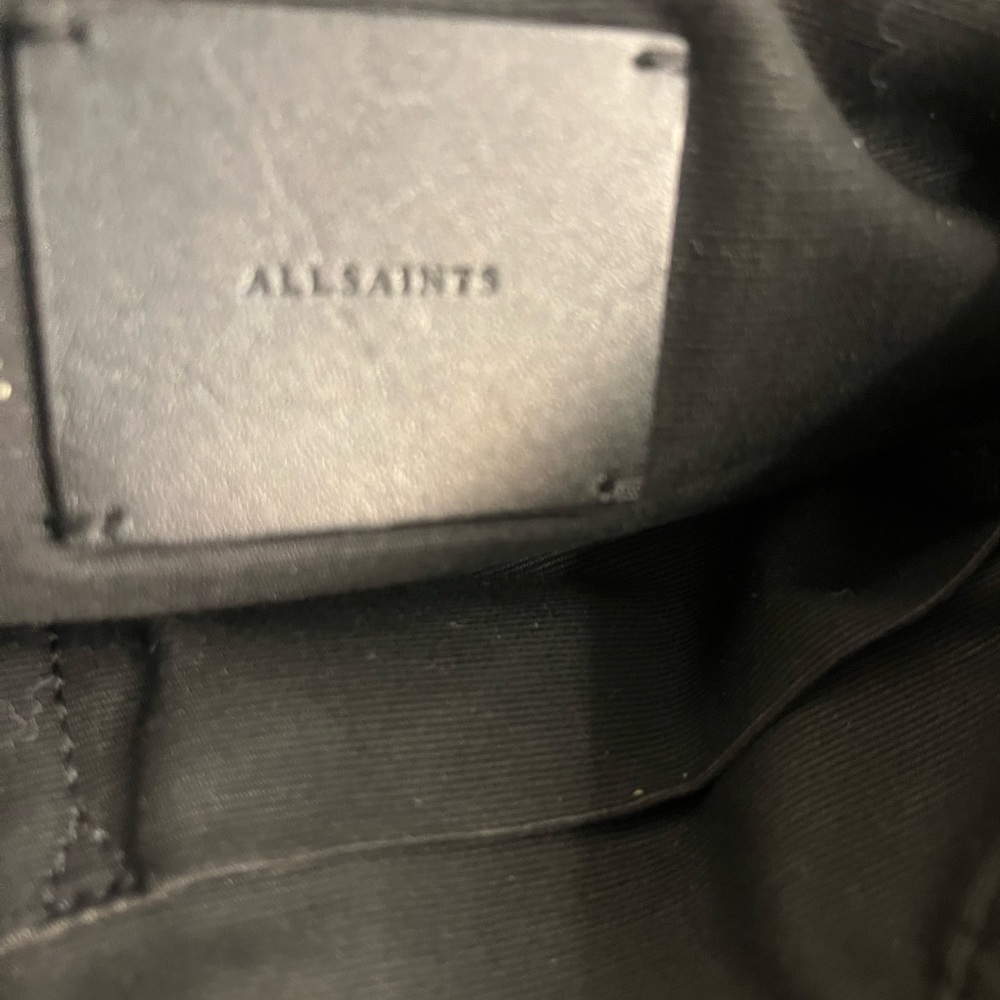 ALLSAINTS FETCH SMALL LEATHER CONVERTIBLE BACKPACK Olive Green - Picture 4 of 7